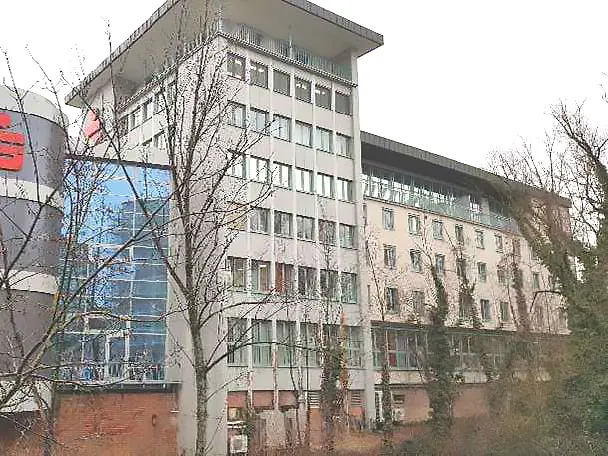 Alte Fassade der Sparkasse Sparkasse Neu-Ulm - Illertissen